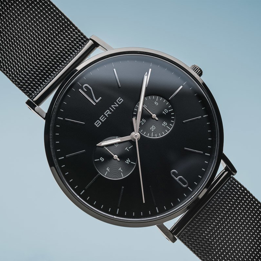 bering watch black