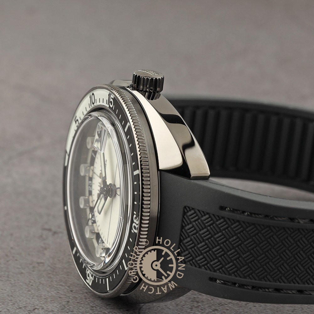 Bulova Archive Series 98B407 Oceanographer GMT Watch • EAN 