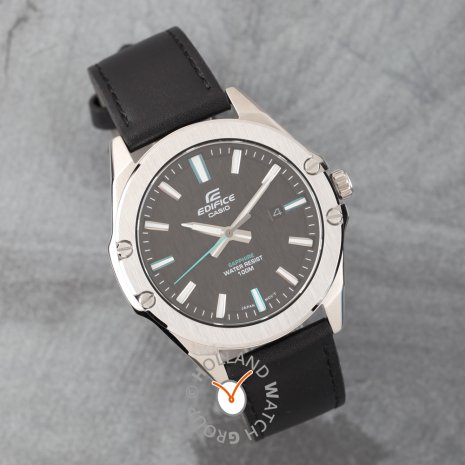 Black and silver watch with sapphire crystal Fall Winter Collection Casio Edifice