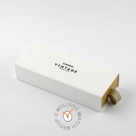 Retro style digital watch Fall Winter Collection Casio