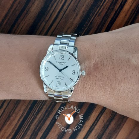 Swiss ladies quartz watch with date  Certina