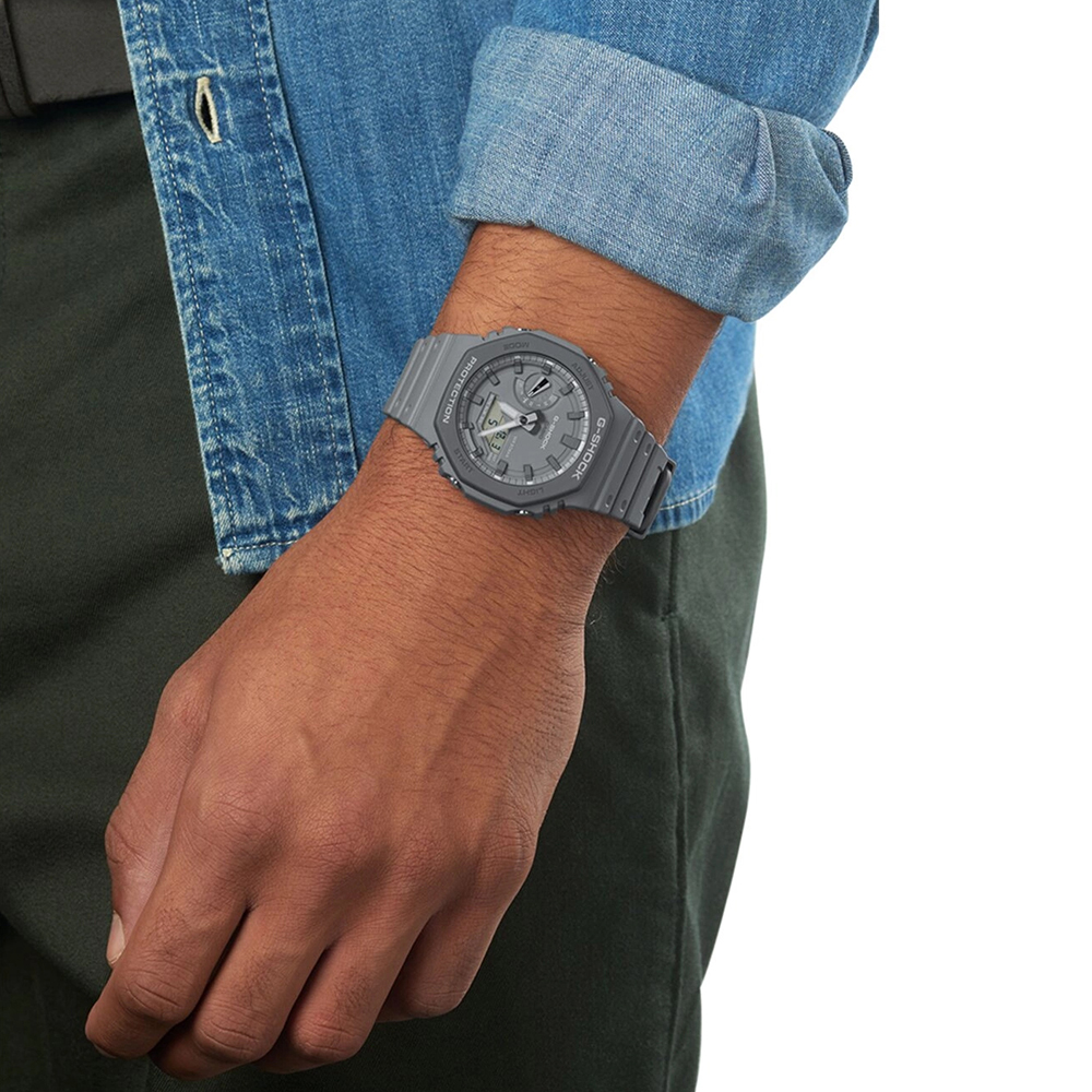 G-Shock GA-2110ET-8AER watch - Carbon Core