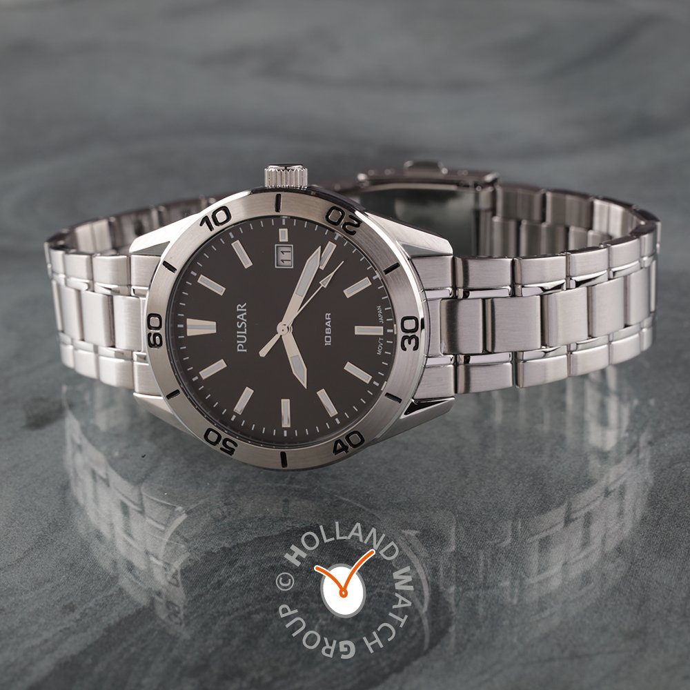 black pulsar watch
